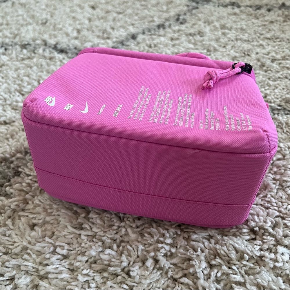 ✔️ NWT✔️ NIKE Mini Shoe Box 3L Crossbody Bag - Picture 4 of 10
